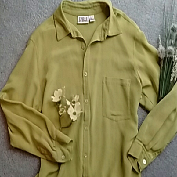 Chico's Tops - Chico's Silk Shirt! 🐉🌷